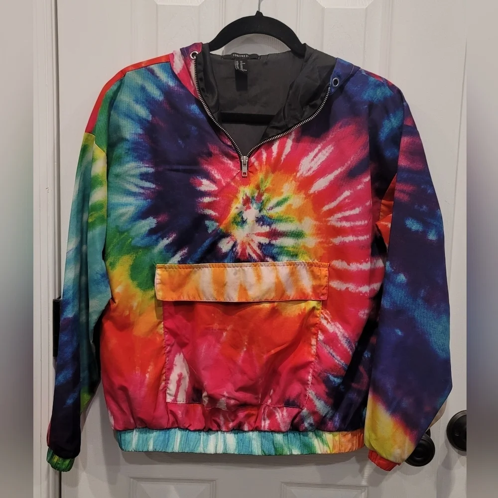 Boys XS Forever 21 Rainbow Tie Dye Front Pouch Pullover Windbreaker